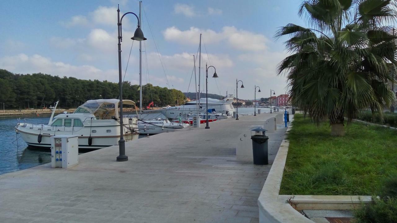 Apartmani Zlataric 斯塔里格勒 外观 照片